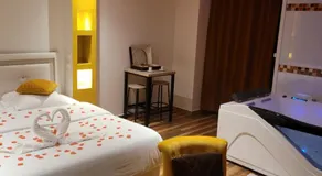 SPA Celyna appartement avec jacuzzi privatif - Image 4