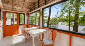 Getogether Pines Lakeside Cabin Resort - Image 5