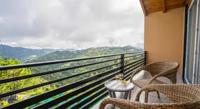 Alaya Stays Trios Top Pet Friendly Apartments - Image 4
