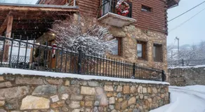 Amadrias Villa Florina - Image 5