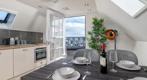 Victoria Court Suites - Aberdeen - Image 3