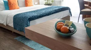 Studio-Parkplatz-Netflix-Balkon - Image 5
