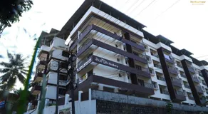 305 Home Stay - Image 2