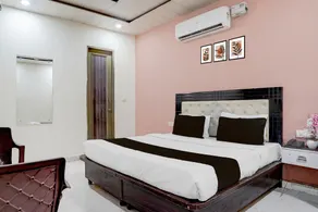 Super Hotel O by OYO Zirakpur City Court Complex Formerly The Platinum - Image 2