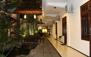 Narita Hotel Tulungagung - Image 4