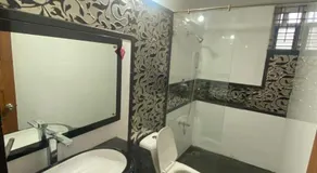 AL-MANAL 301 luxury Suite 3BHK - Image 5