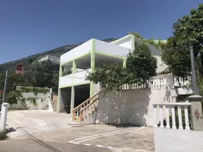 Green Villa - Image 3