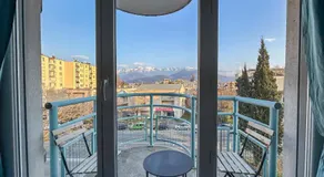 Studio Lumineux Vue Montagne - Image 3