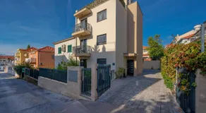 Seven Seas Residence - Image 4