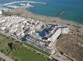Apartamento primera línea de playa costa del sol - Image 1
