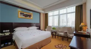 Vienna Hotel Shanghai Pudong Jinqiao Park - Image 4