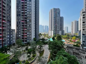 Large and Strategic Rasuna Apt 3BR with WiFi &Pool - Image 5