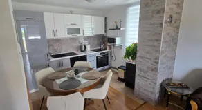 Apartment Dolic - Your peaceful spot with a panoramic view - Image 2