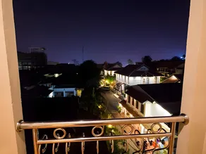 Sunbeam Hotel - Image 2