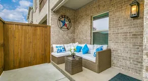 Home away from home - Image 4