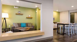 WoodSpring Suites Lancaster North - Image 5