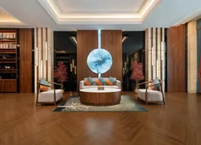 Huayi Hotel (Shenzhen North Railway Station 6979 Commercial Center) - Image 2