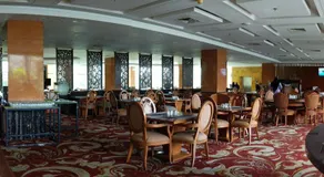 Five Premiere Hotel - Image 3