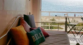 Goldie's Home by the sea - Image 2