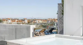 Sea Breeze - Image 2