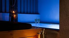 STAY INN - Image 4