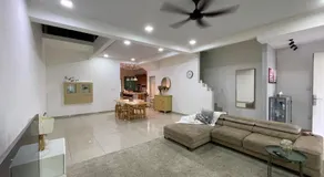 Rumah Burong - A spacious homestay in Sendayan - Image 2