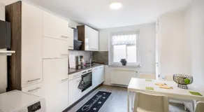 VAZ Apartments Haus Langerfeld für Monteure, TV, WLAN, Küche, nahe 3M und EDE - Image 4