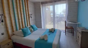 Sunrise Beach Hotel - Image 2