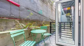 Downtown Edge-Stylish Studio Near Hospitals & Downtown - Image 4