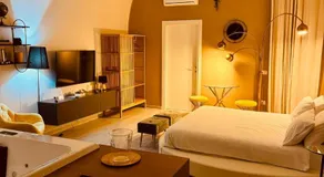 Muralta Suite & Luxury Rooms - Image 2