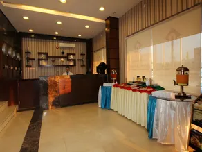 Four Seasons Hotel Apartments 2 - Image 2