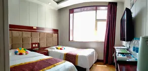 Xining Yijia Hotel - Image 2