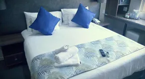 Essenwood Park Hotel - Image 2