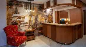 Family Hotel Berlin Beach Sveti Vlas - Image 4