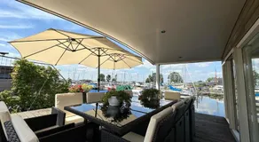 Watervilla De Otter - inclusief electrische sloep en sups - Image 4