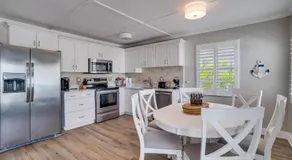 AMI Condo With Pool, Walk to Beach, Bars, Restaurants and Fishing! - Image 3