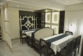 Hotel Decent - Image 4