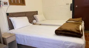 Relaxing INN Backpackers Warehouse - Image 2