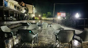 Velvet Pine Hotel - Image 4