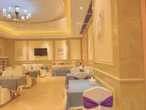 Vienna Hotel Guangdong Zhongshan Caihong Avenue - Image 3