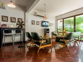 House 23 Guesthouse - Image 4