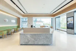 Ji Hotel Yibin West Station Square - Image 2