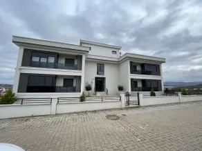 Yalova Cozy Home - Image 4