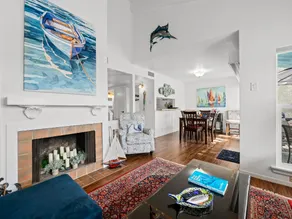 Beautiful Bay View Condo - Image 2