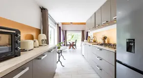 Apartamento 'Le Panoramique Du Lac D'isachris' con vistas al lago - Image 3
