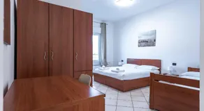 Wayco Rooms - Image 2