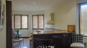 Penthouse Apartment with Panoramic Views - Image 3