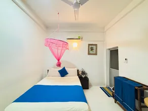 Radha Tourist Home - Image 2