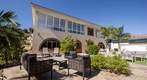 Private Villa with three separate apartments - Image 5
