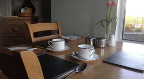 Glanllifon Bed and Breakfast - Image 3